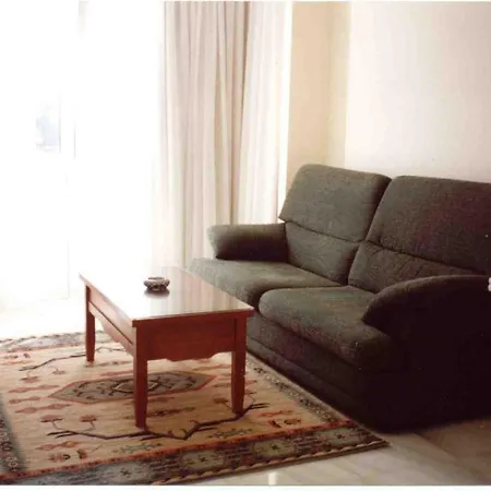 Apartamentos Maritimo Suites-Solo Adultos O Grove Room photo