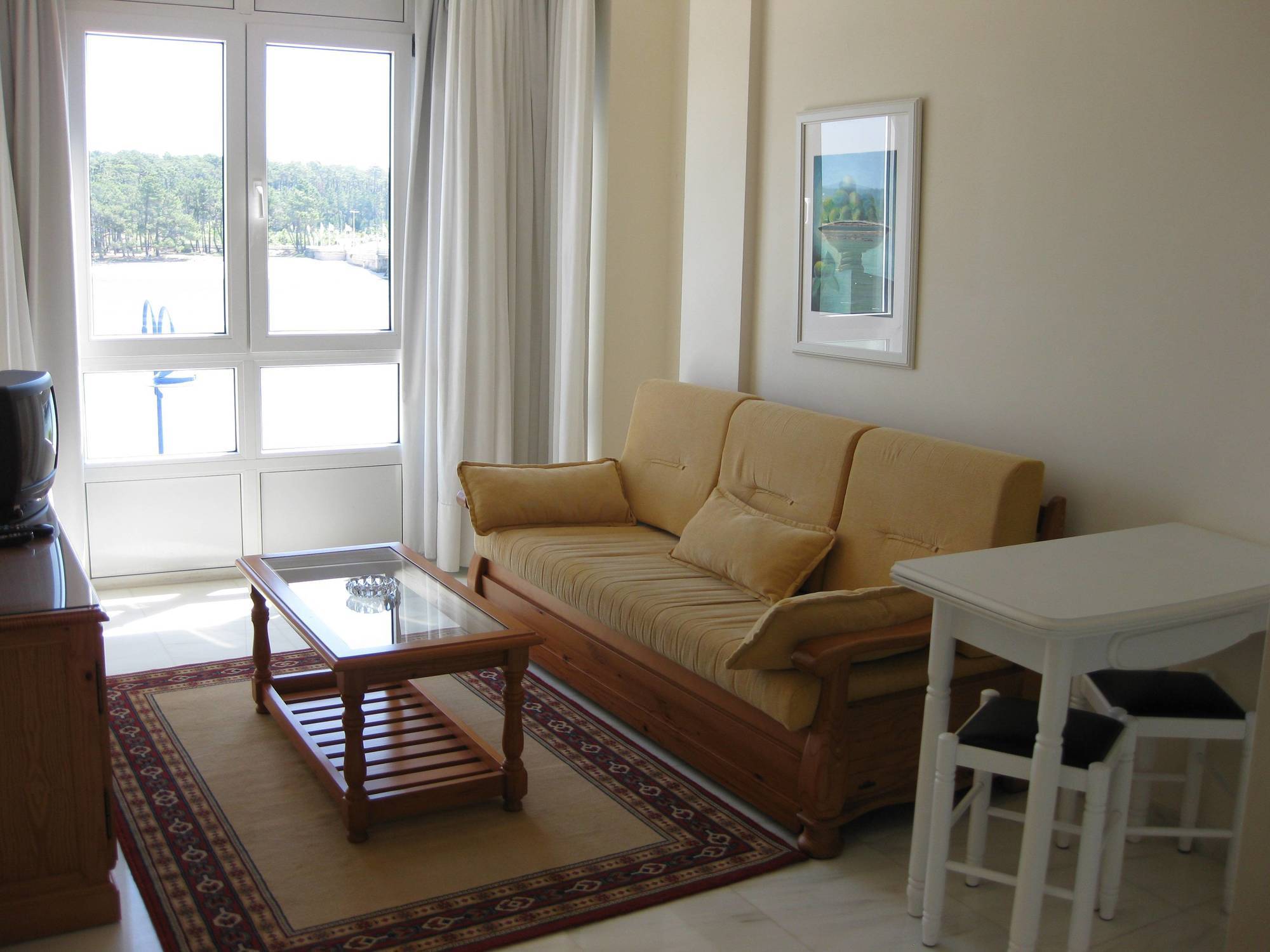 Maritimo Suites-solo Adultos Apartment